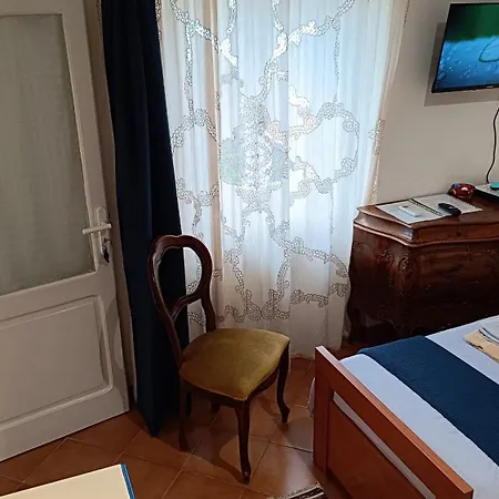 La Graziosa In Wifi Parcheggio Gratuito Self Check-in Zona Guercio 레리치