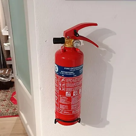 빌라 La Graziosa In Wifi Parcheggio Gratuito Self Check-in Zona Guercio 레리치