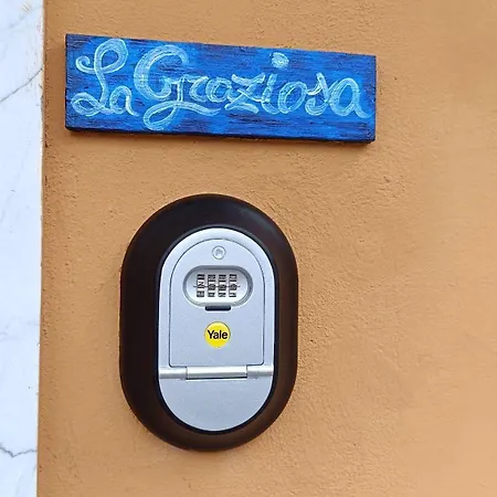 La Graziosa In Wifi Parcheggio Gratuito Self Check-in Zona Guercio * レーリチ